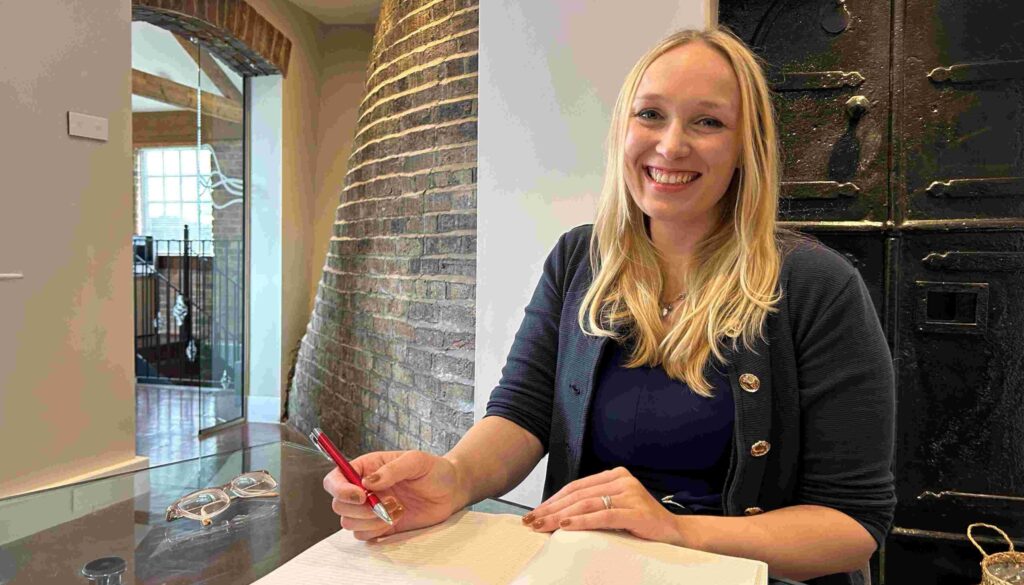 Welcoming Kirsty to the Woolliscrofts Team.