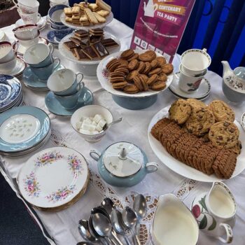 big-centenary-tea-party03